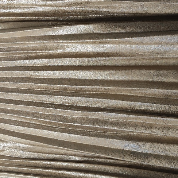 Maeve Shiny Gold Pleated Midi Skirt - Picture 4 of 11